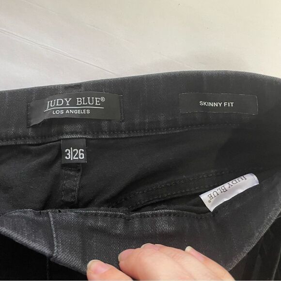 Judy Blue Fringe High Rise Pull On Skinny Jeans - Picture 8 of 9